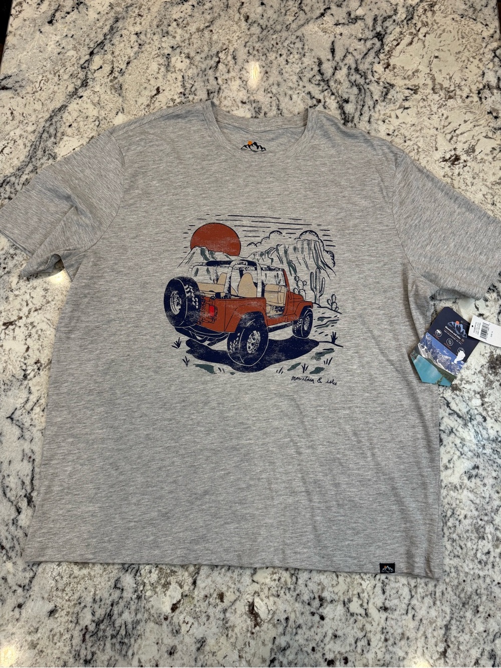 Mountain & Isles Desert Jeep Graphic Tee | Gray XL Western Boho - Picture 4 of 10